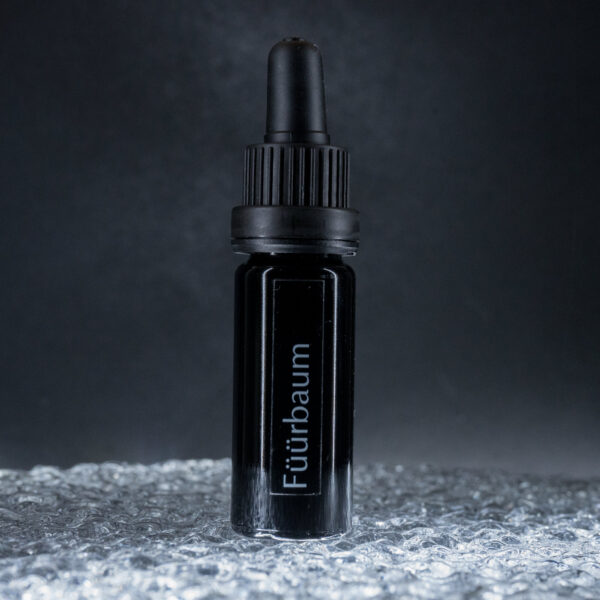 Fueuerbaum-das-waermende-oel-klein-Naturkosmetik-Wirkstoffkosmetik-Swisshandmade