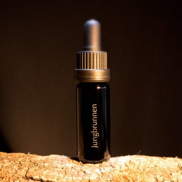 Jungbrunnen-SavaSano-NATUR-PUR-Bio-Kosmetik-Schweiz-Naturkosmetik-Faltenserum-Augenserum