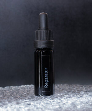 Reparatur-das-Regenerationsoel-klein-Naturkosmetik-Wirkstoffkosmetik-Swisshandmade