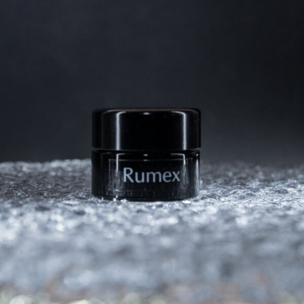 Rumex-der-kuehlende-Balsam-klein-Naturkosmetik-Wirkstoffkosmetik-Swisshandmade